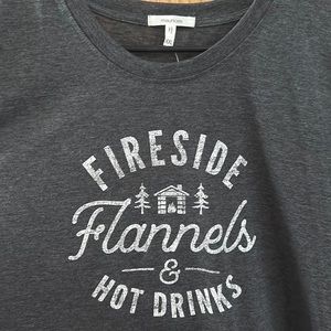 XXL Maurices fall T-shirt.